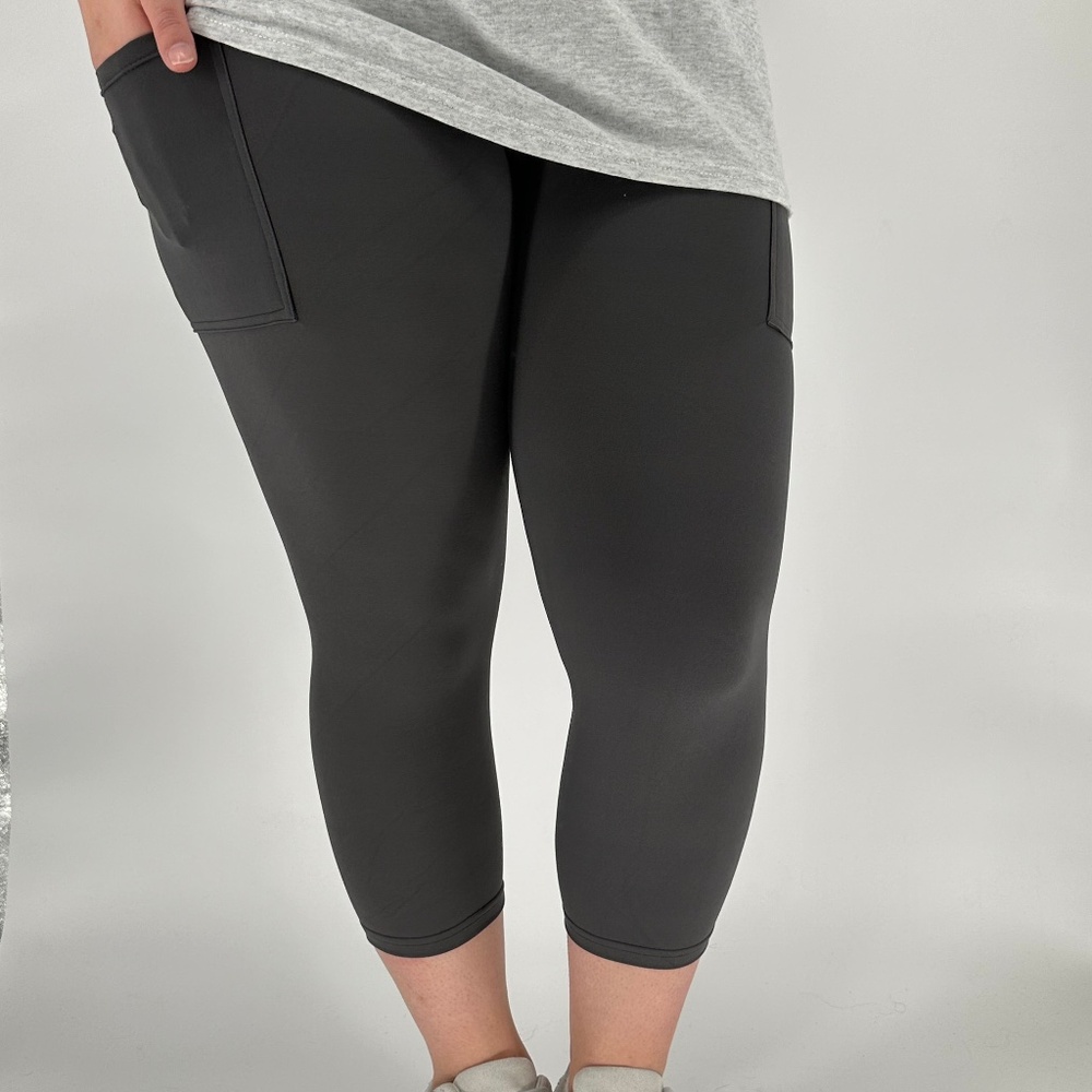 Charcoal Capri Leggings w/ Pockets